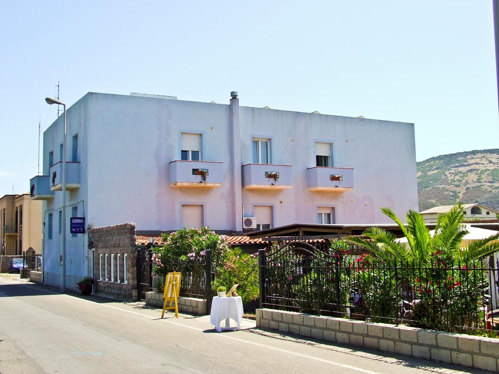 Hotel Miramare Bosa Marina Exterior photo